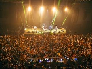 Brkovi u Domu sportova (Foto: Roberto Pavić)