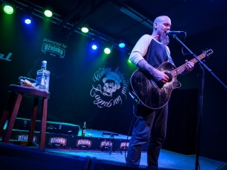 Nick Oliveri u Vintage Industrial Baru (Foto: Izidor Tačković)