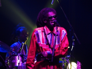 Cheikh Lô u Aquariusu (Foto: Walter Thompson)
