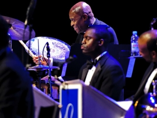 The Duke Ellington Orchestra u Lisinskom (Foto: Dinko Bažulić)