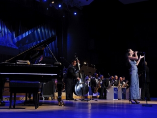 Lela Kaplowitz i The Duke Ellington Orchestra u Lisinskom (Foto: Dinko Bažulić)