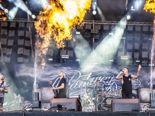 Parkway Drive na Nova Rock 2015 festivalu (Foto: Roberto Pavić)