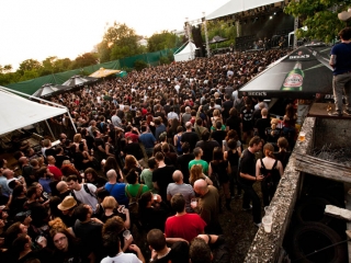 Publika na Rokaj Festu (Foto: Nino Šolić)