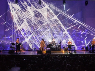 Laibach sa simfonijskim orkestrom RTV Slovenije u KD Vatroslav Lisinski (Foto: Izidor Tačković)