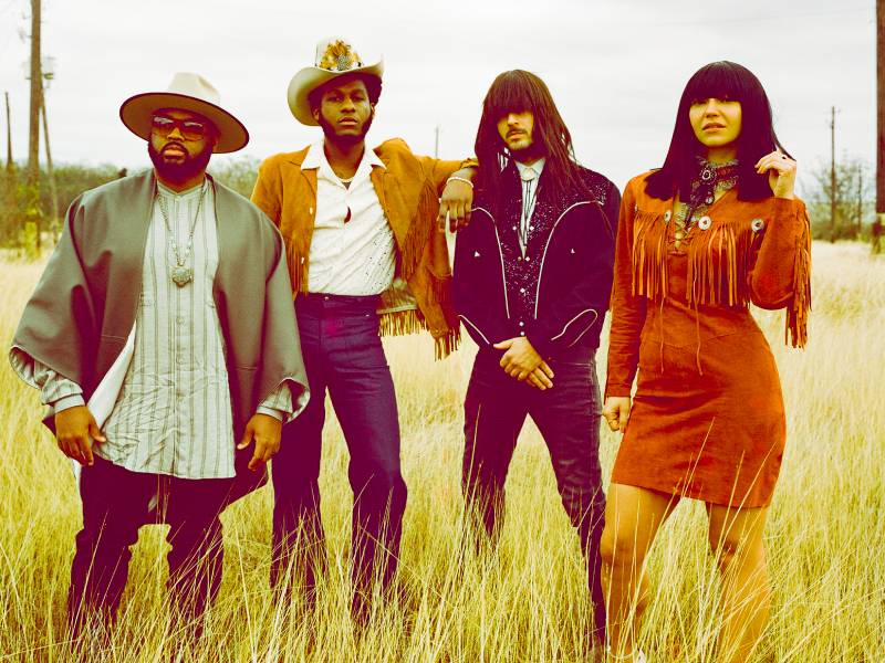 Khruangbin I Leon Bridges Objavili Zajednički EP ‘Texas Moon’ - Ravnododna