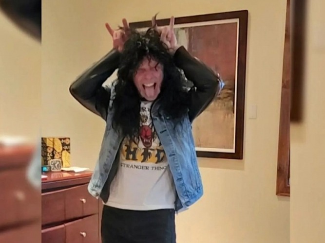 James Hetfield se za Noć vještica maskirao u Eddieja Munsona iz